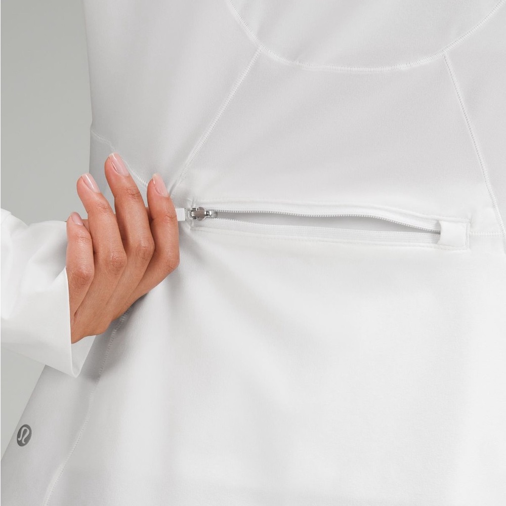 Lululemon mist Over Windbreaker Jacket in White- never worn! Size 2 - Picture 5 of 11